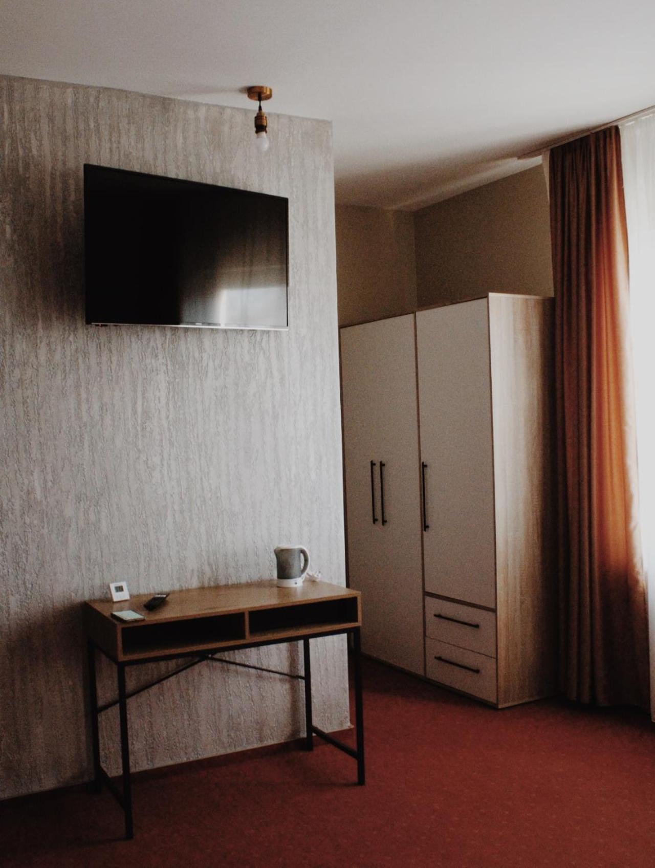 Popasul Graniceresc Nasaud エクステリア 写真